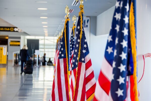 USA-airport-security-check-passport-rules